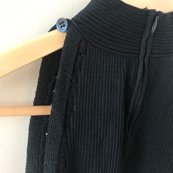 Gianfranco Ferre navy blue sweater - Picture 7 of 11